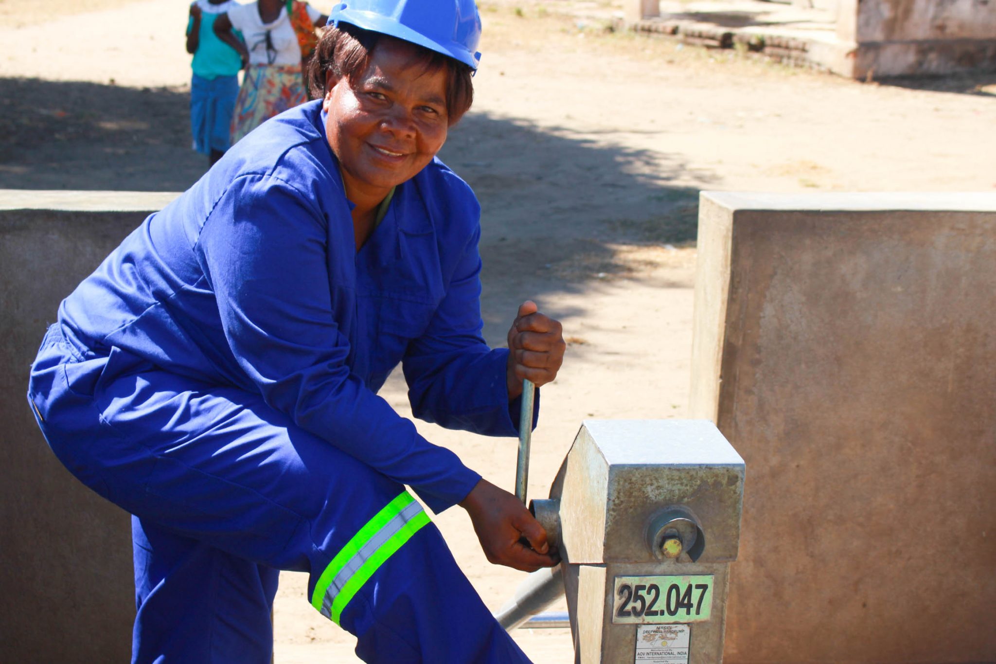 Maureen the Hand Pump Mechanic Water For People