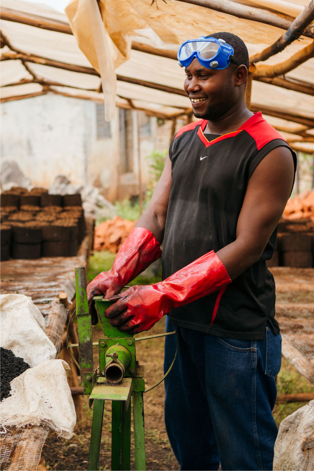 Visit a Defast Site | Clean Water in Uganda | Where We Work | Water For People