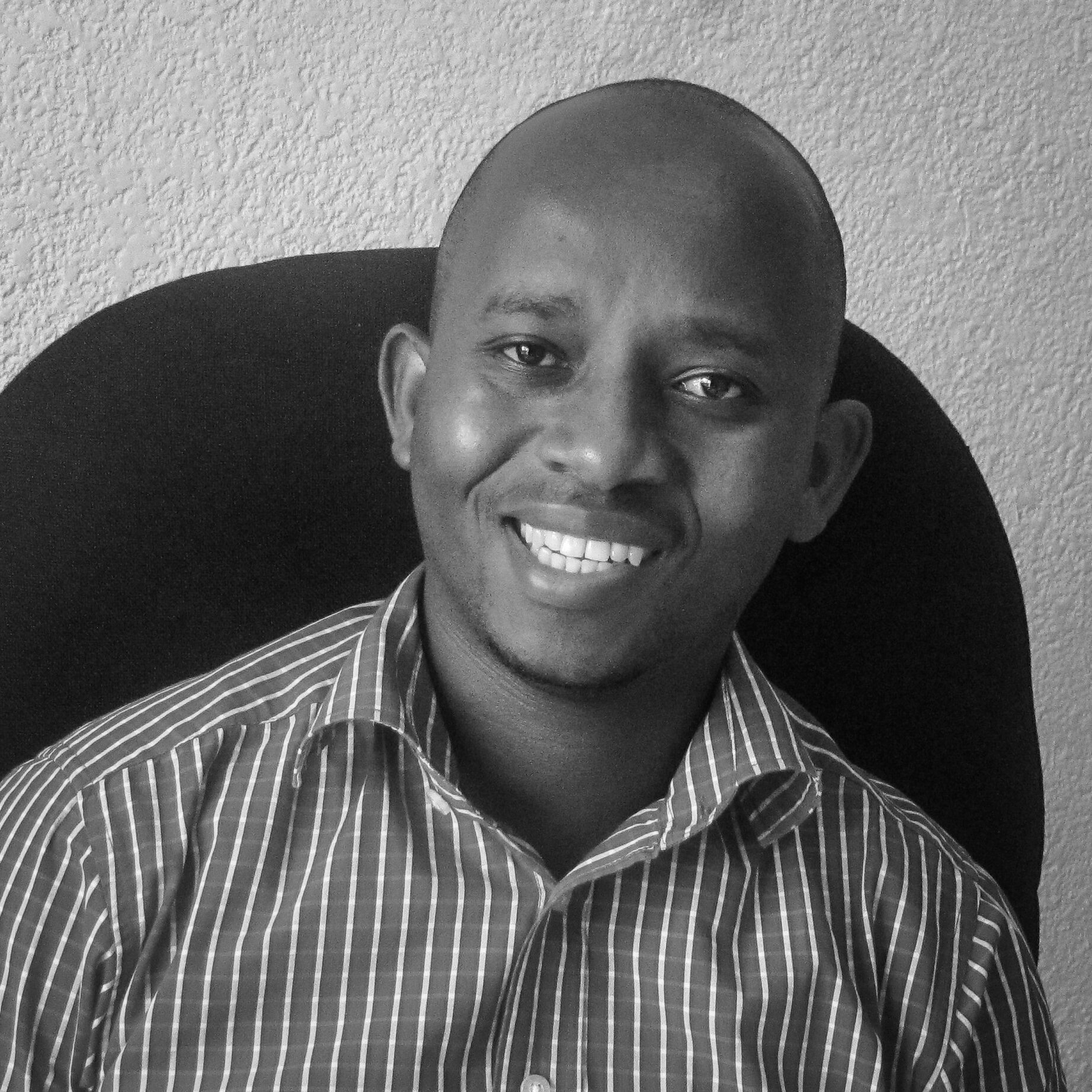 Staff-Photo_Bruce_Uwonkunda.jpg
